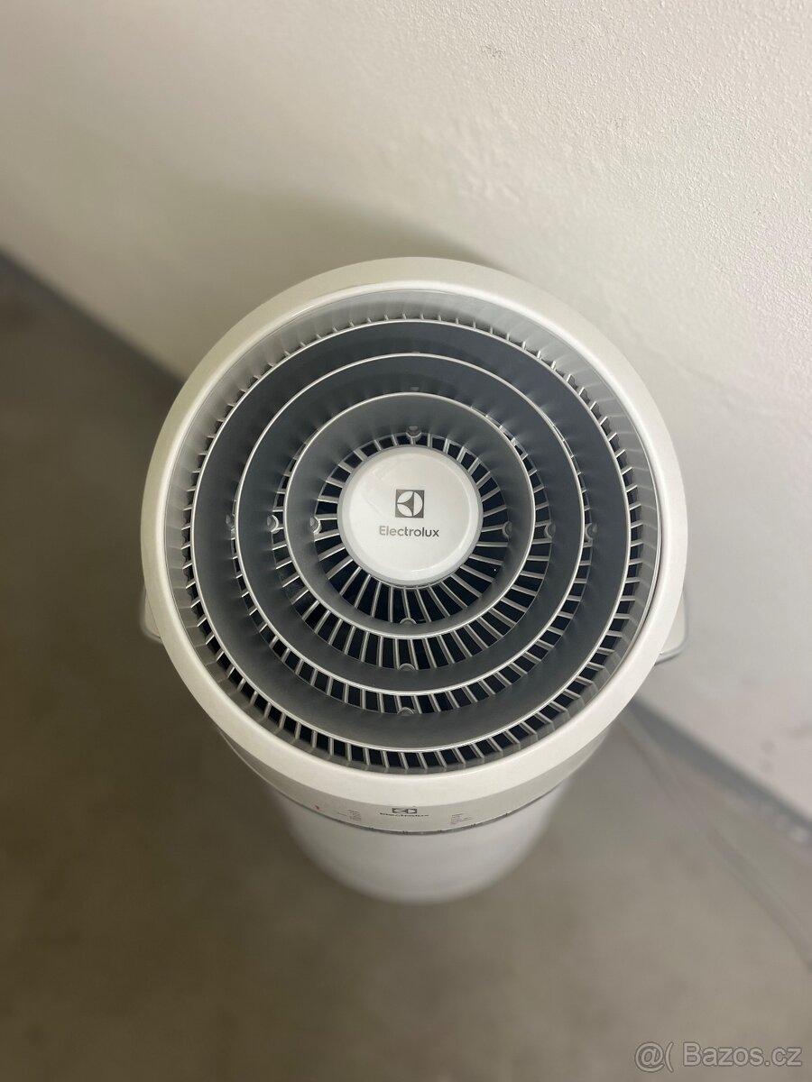 Mobilní klimatizace Electrolux WP71-265WT