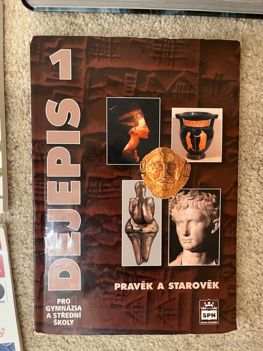 Učebnice dějepisu