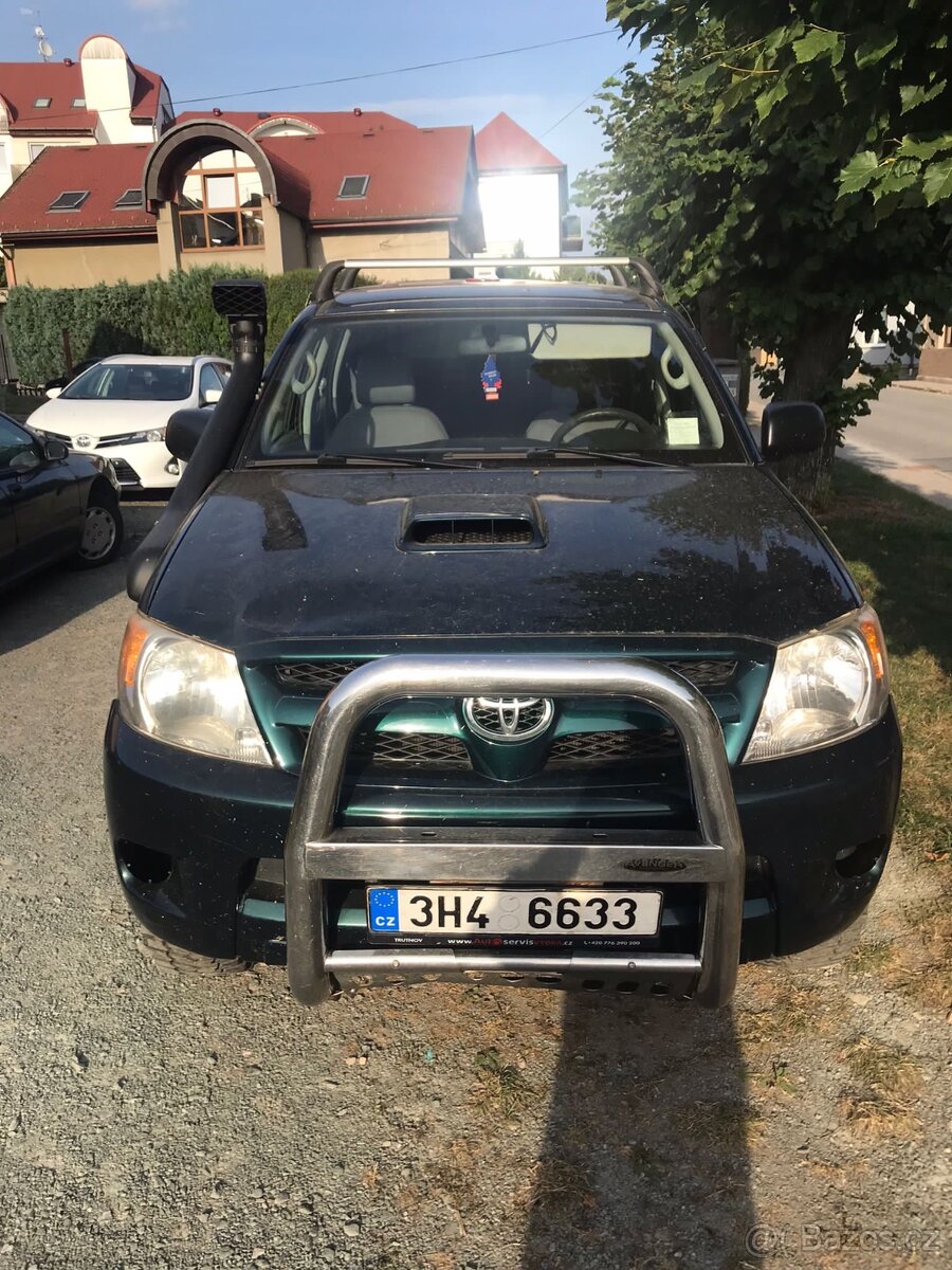 Toyota HILUX 2.5 TDi