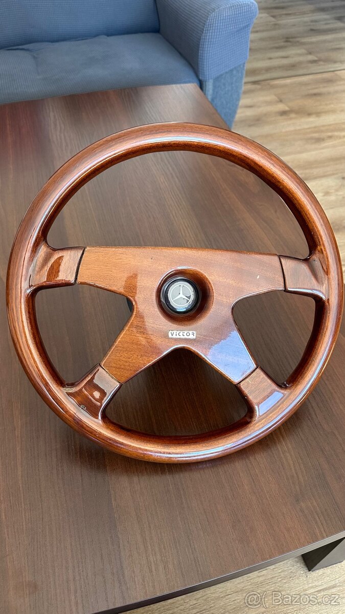 Volant Victor Mercedes