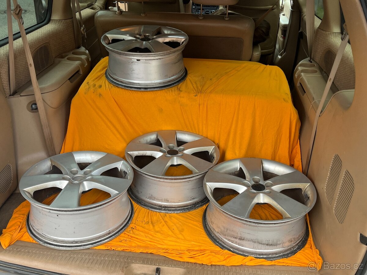Alu kola R17, 5x100