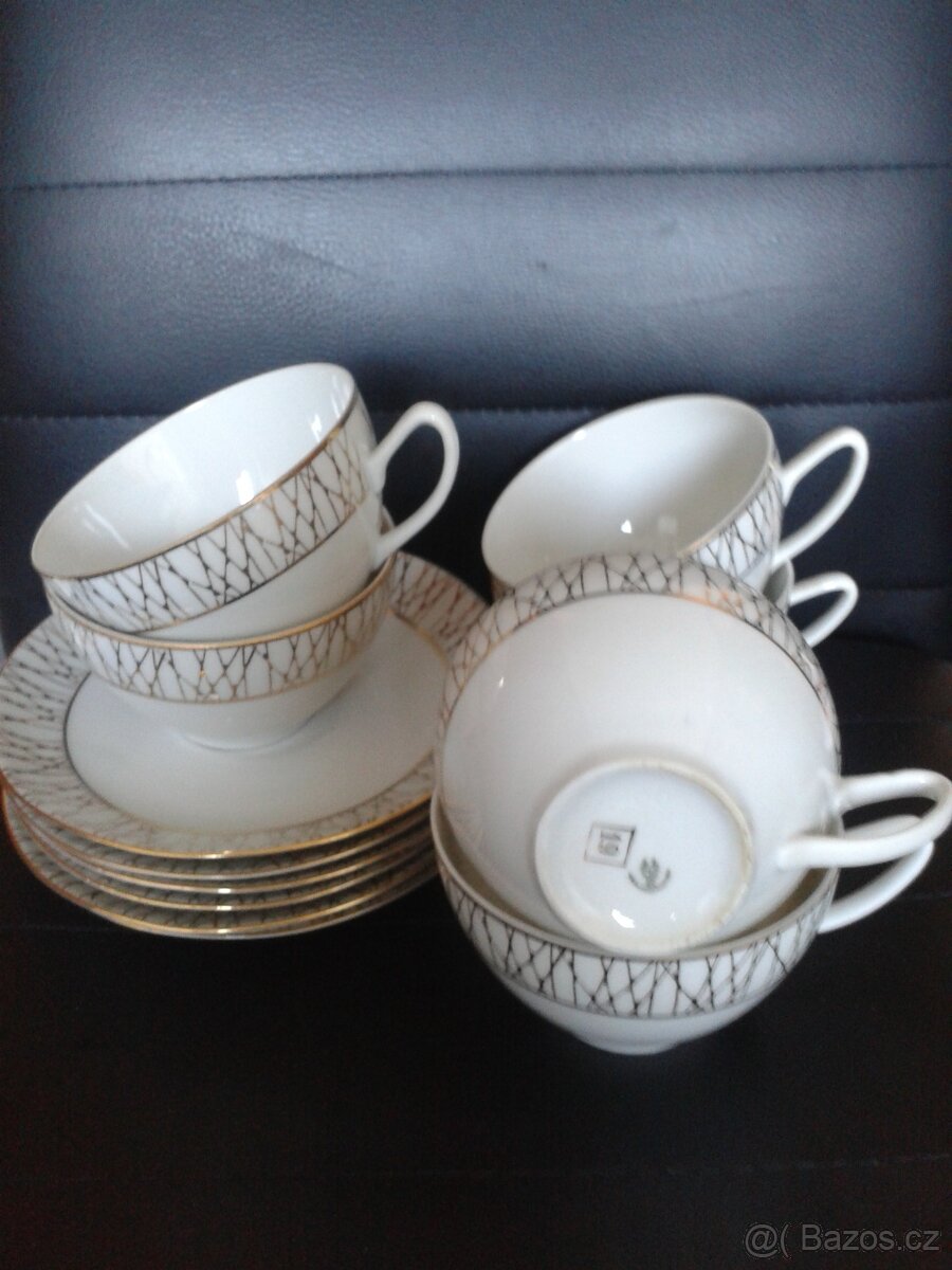 čajové hrnečky Slavkov