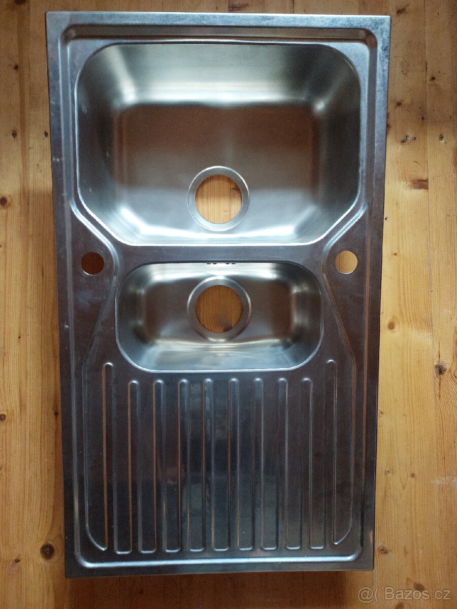 Nový dřez Franke Adria