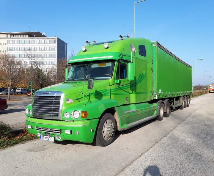 Freightliner Century