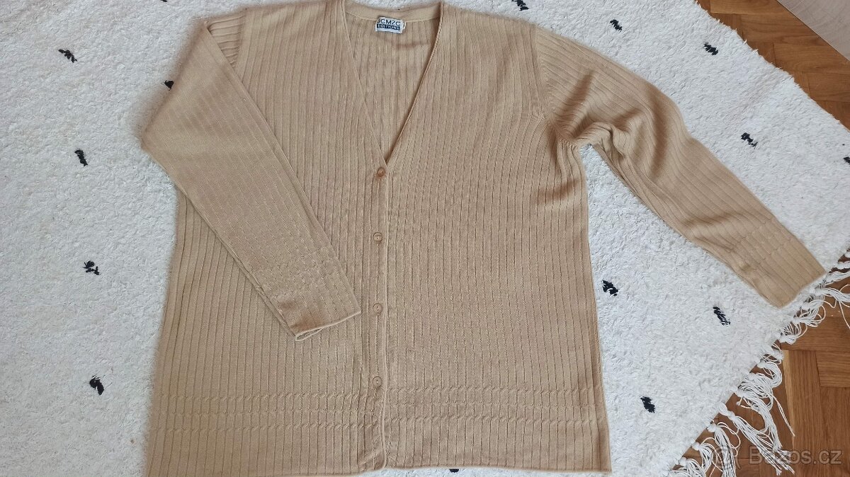Dámský svetr - vel. XL