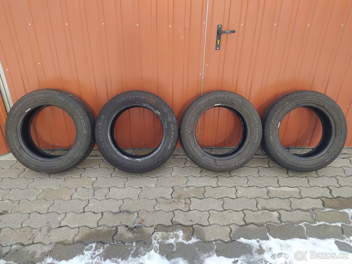 Letní pneu 185/65 R15 6,5-7mm.