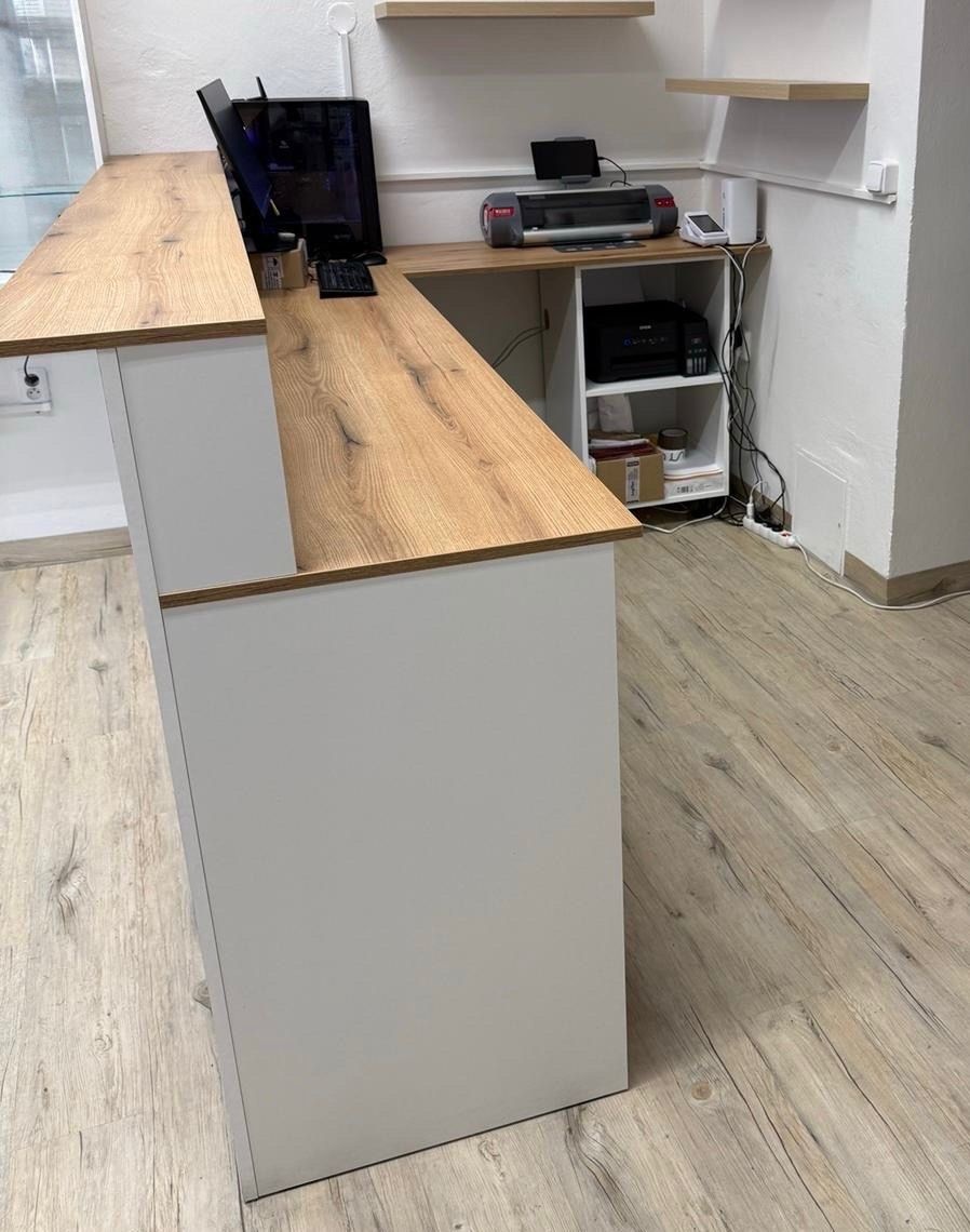 Prodejní pult nový