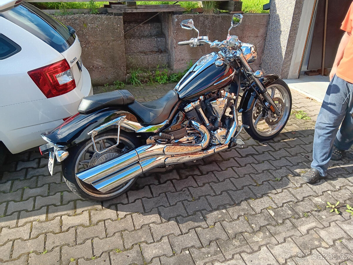 Yamaha XV 1900 Raider