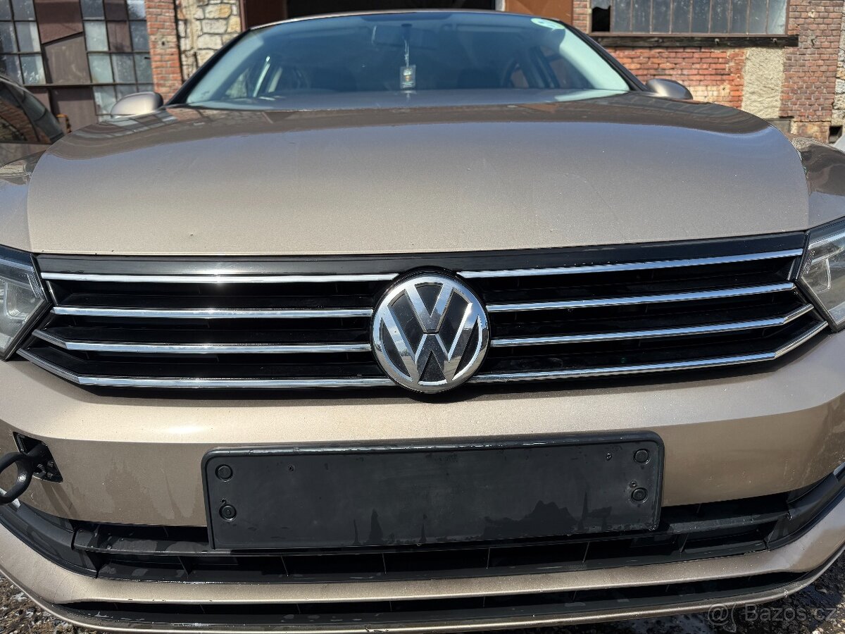 Maska Vw Passat B8