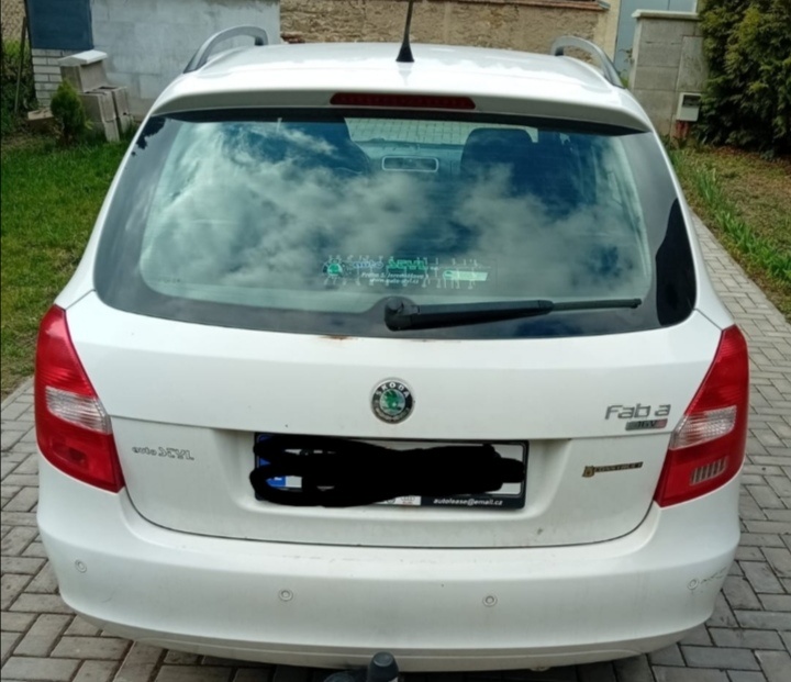 Škoda Fabia 1.6 Benzín 2008, 77kw