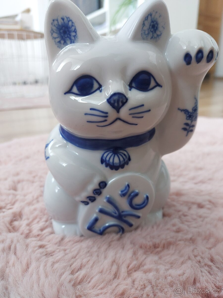 Modrý cibulák - porcelán Dubí, kasička kočka