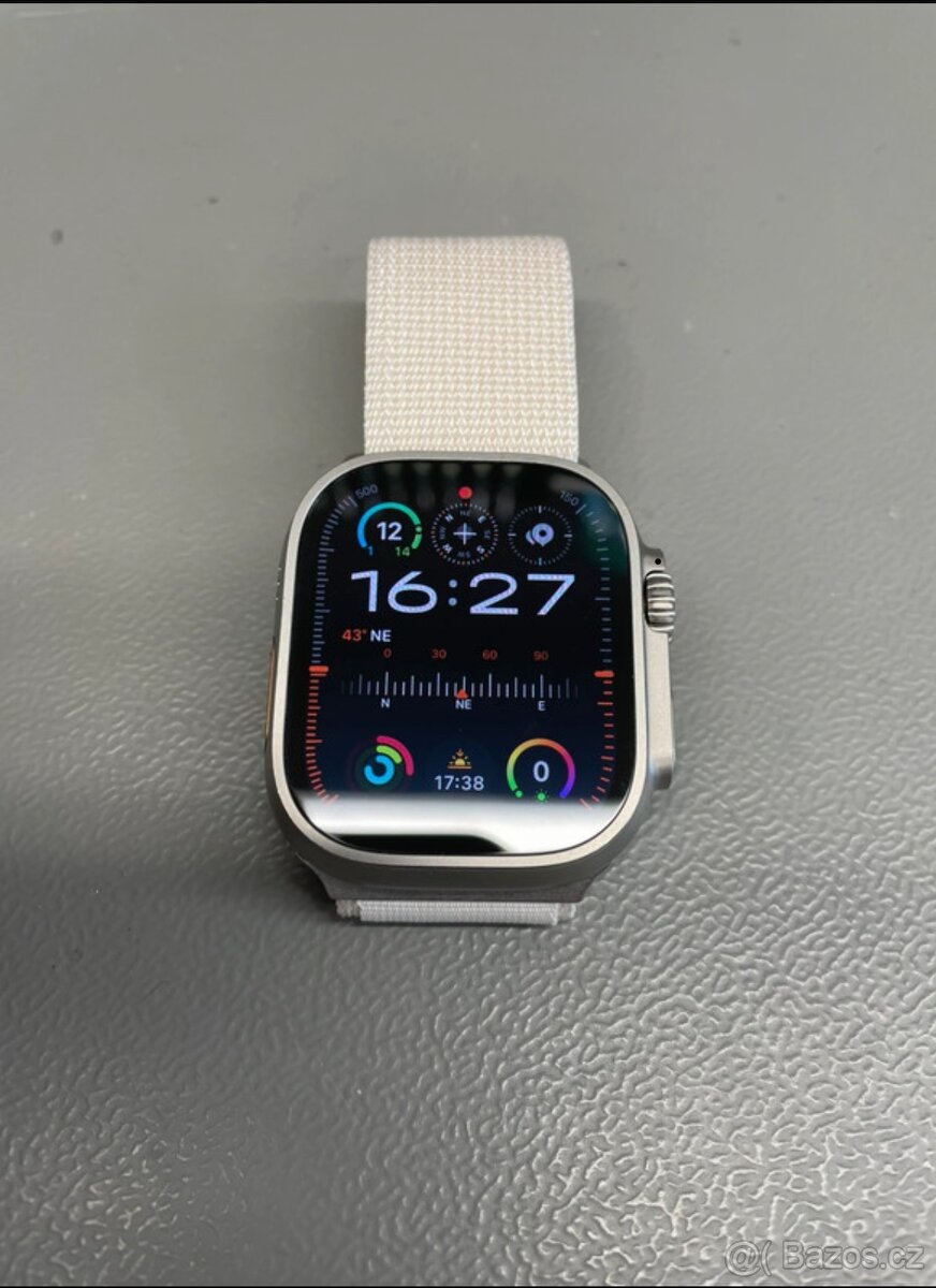 Apple Watch Ultra 2 49mm Titan