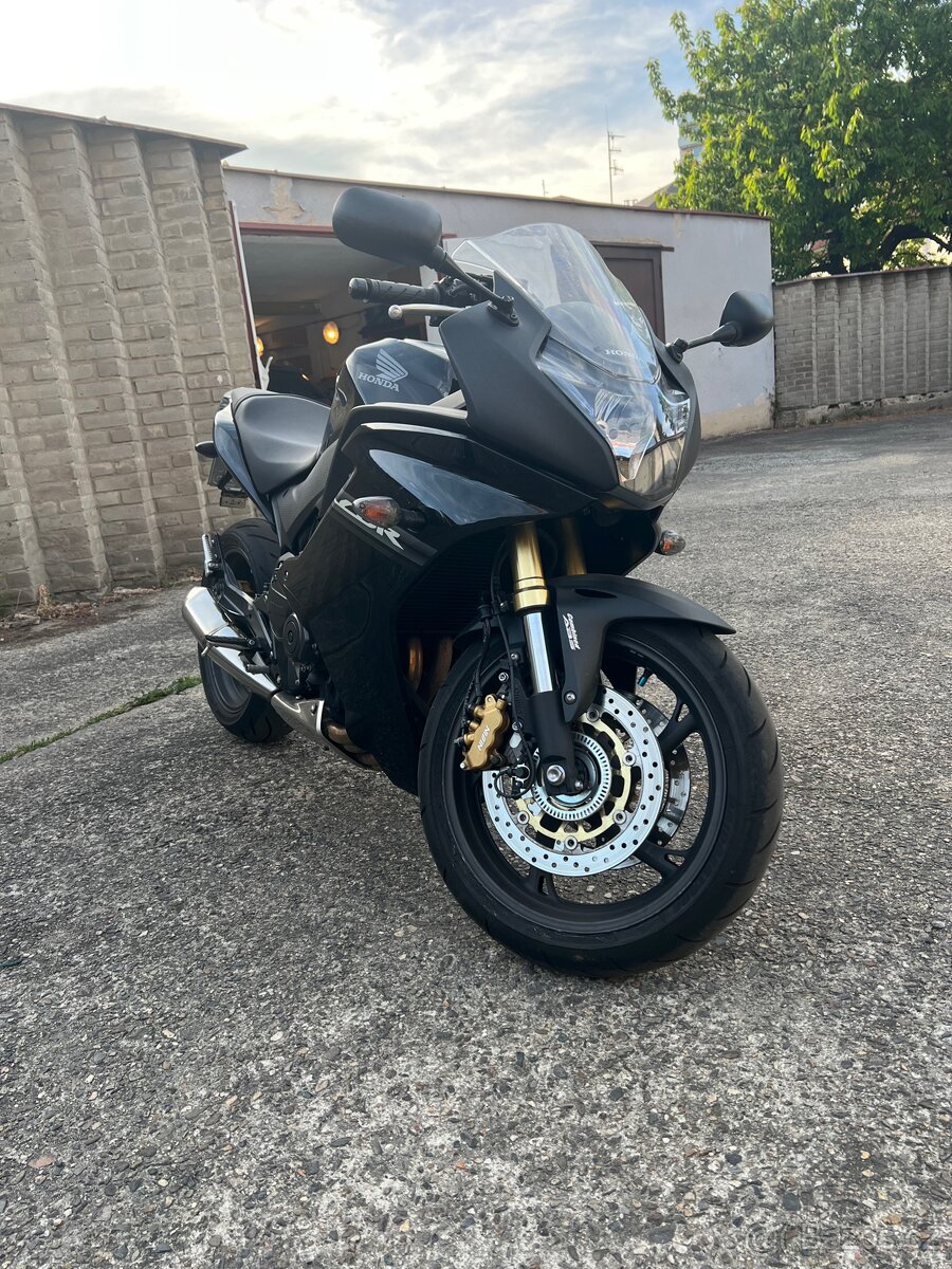 Honda CBR 600f 2011 r.v.