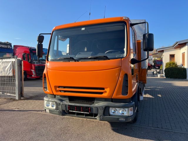 Iveco 75E15 Valnik s plachtou