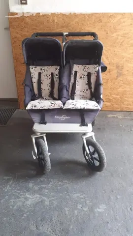 kočárek pro dvojčata Easywalker