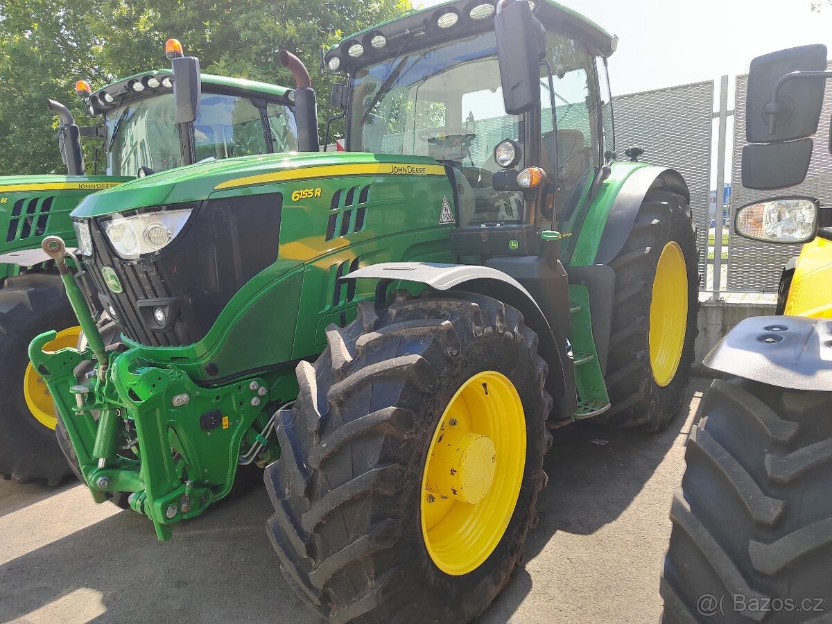 Traktor John Deere 6155R