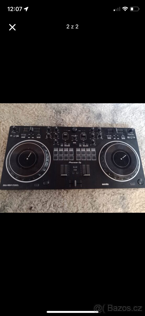 Pioneer DJ DDJ-REV1 DJ Controller