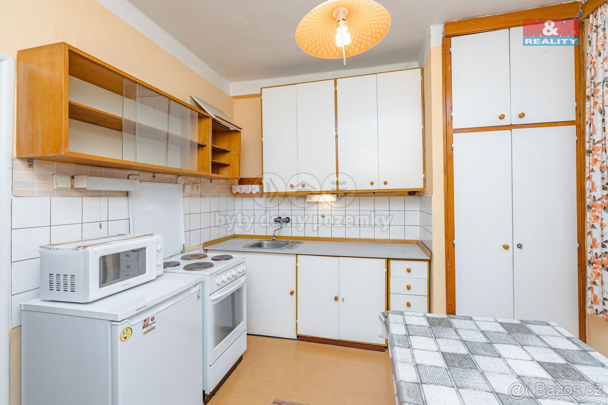 Prodej bytu 2+1, 57 m², Náchod, ul. Komenského