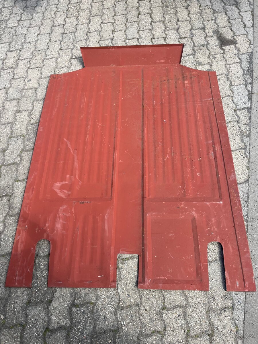 Podlaha Skoda 100, 110r
