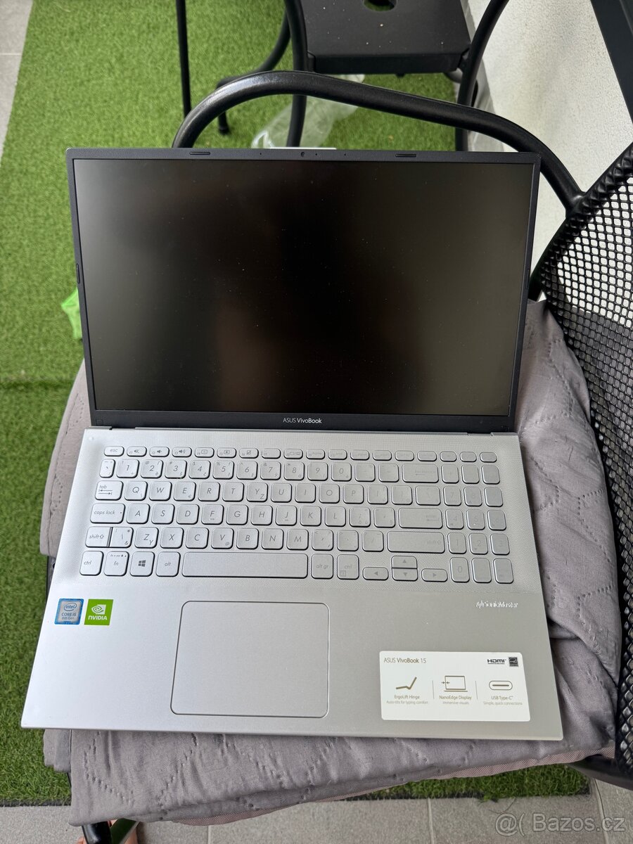 Asus VivoBook X512F i5-8265U SSD512+HDD500 8gbRAM W11