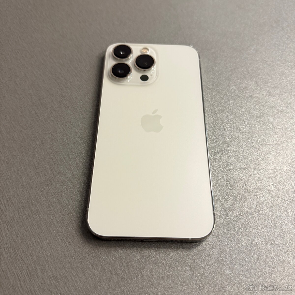 iPhone 13 Pro 256GB silver, jako nový, rok záruka