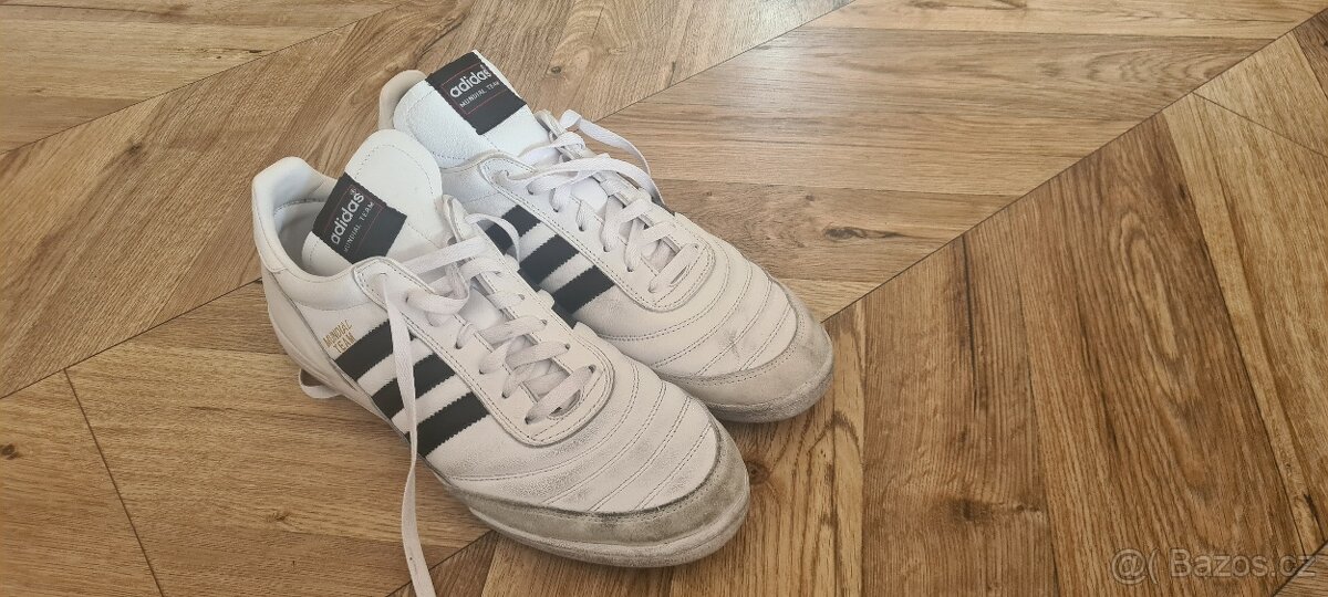 Kopačky/turfy Adidas Mundial Team