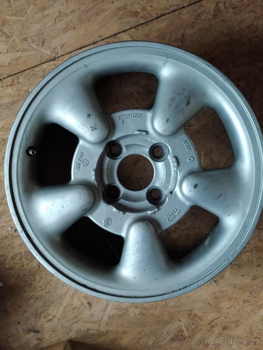 Prodám alu disky originál Renault 6,5x15