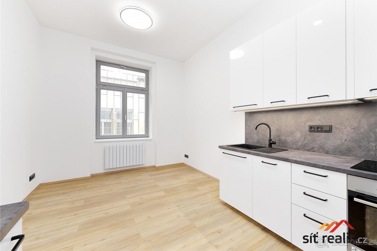 Moderní byt 2+kk, 43 m2, kompletní rekonstrukce 2025, vnitro