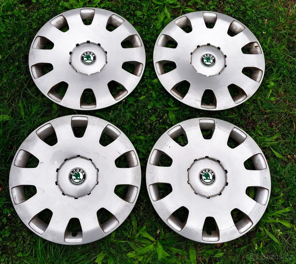 Poklice kryty kol 15" Škoda Octavia první generace