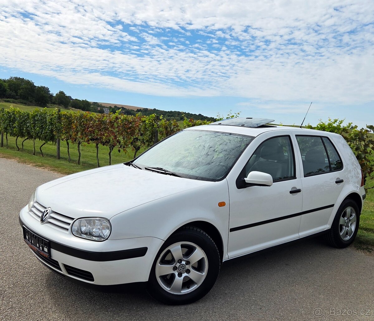 Volkswagen Golf 1.9 TDI 66KW/90 koní