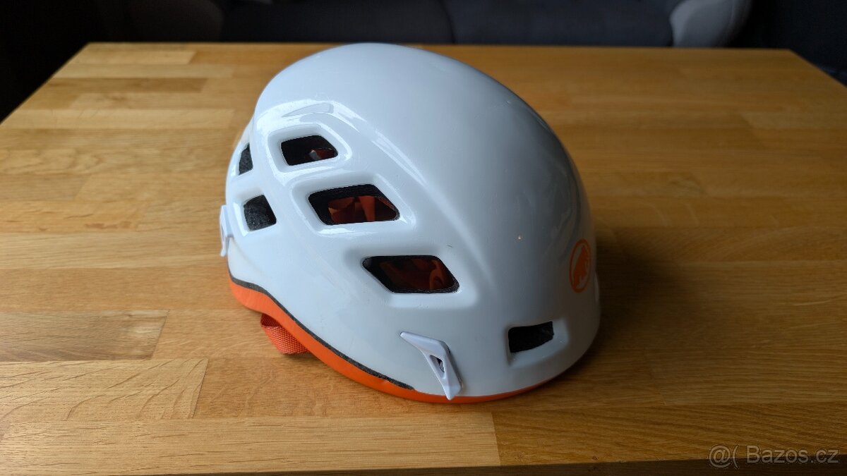 Lez. helma Mammut Rock Rider (nikdy nebouchnutá)