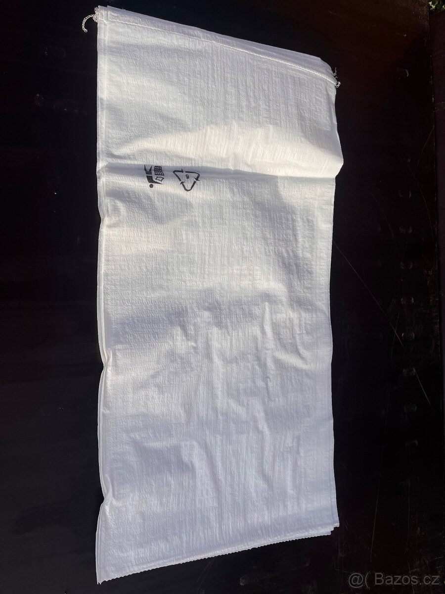 Bílé tkané polypropylenové pytle 56x110 cm