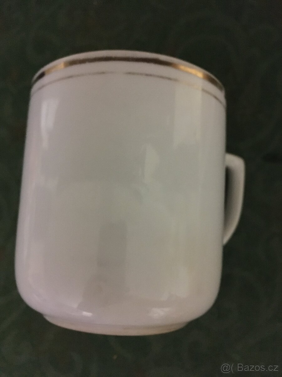 Retro hrnek, zlatý proužek,