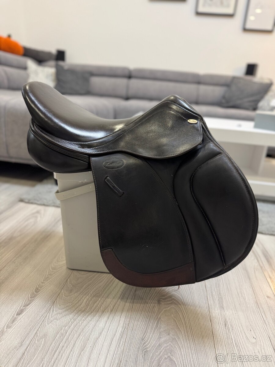 Kentaur Hermeso 17 / 2