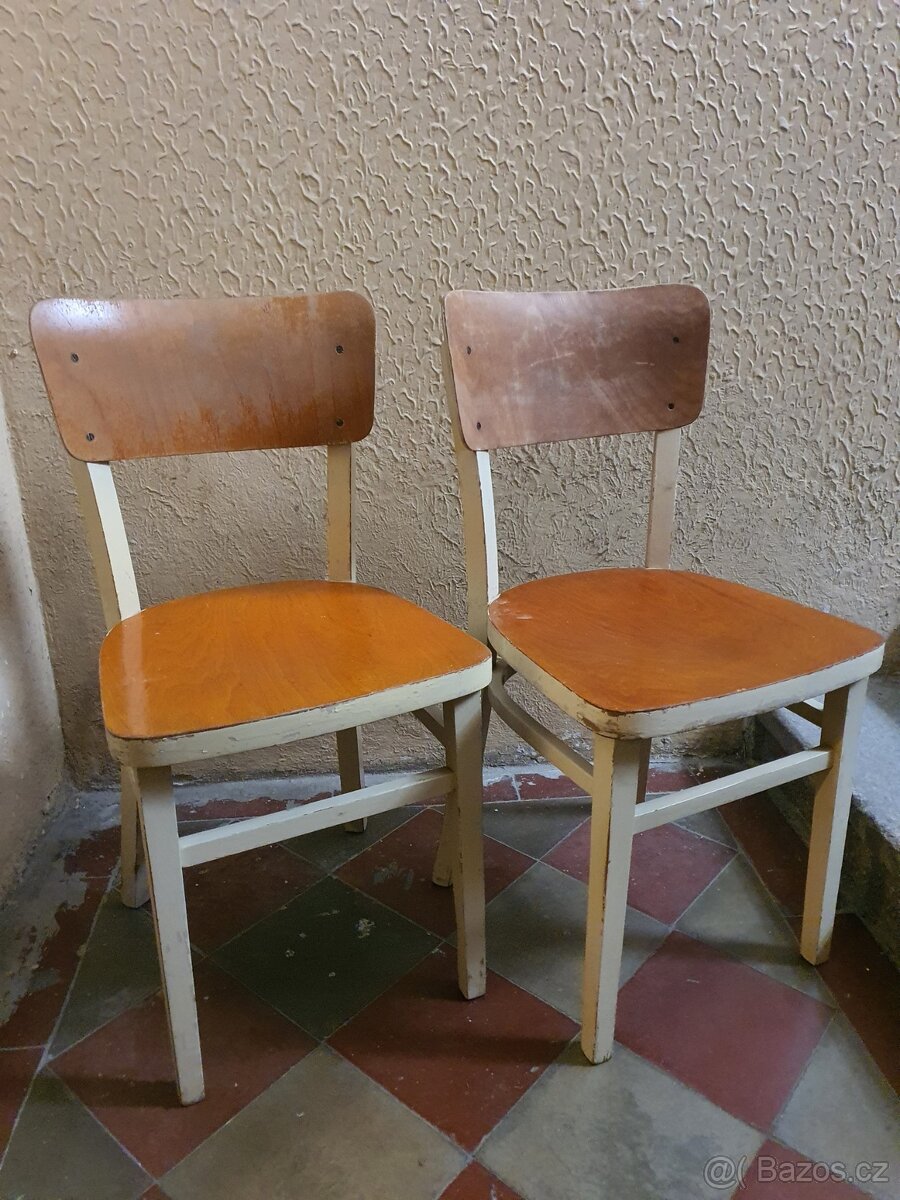 retro poválečná ČSSR židle socialismus 50tá – 60tá léta