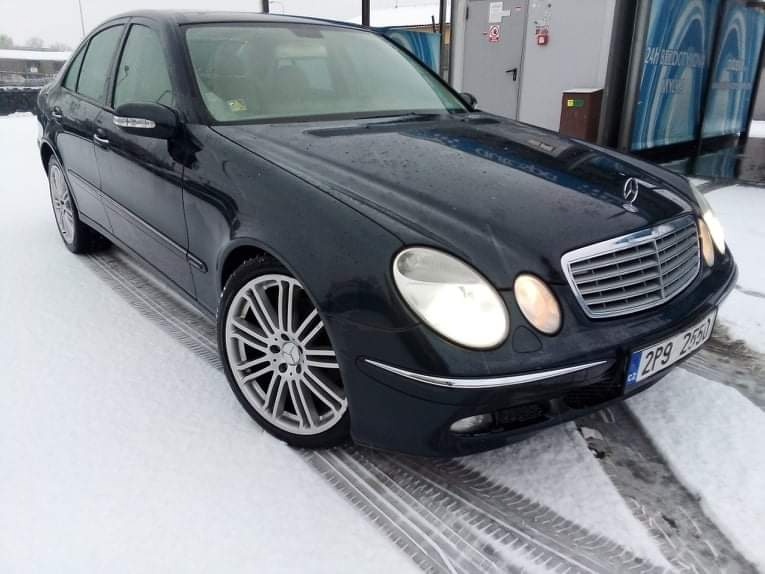 Mercedes Benz W211 E350i 200kw