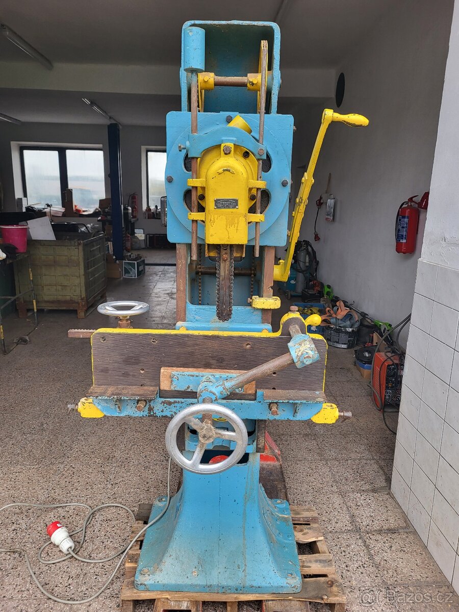 Řetězová dlabačka