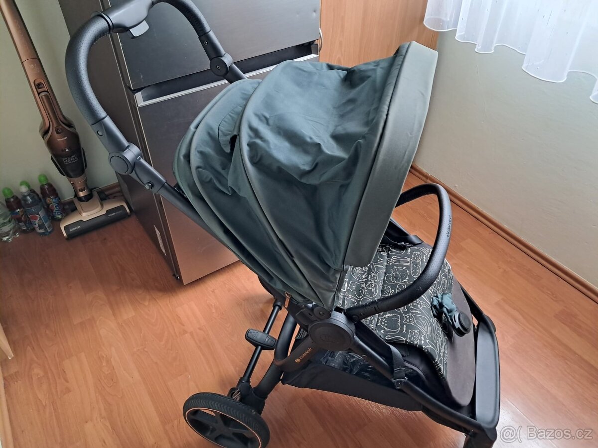 Kinderkraft kočárek Top stav