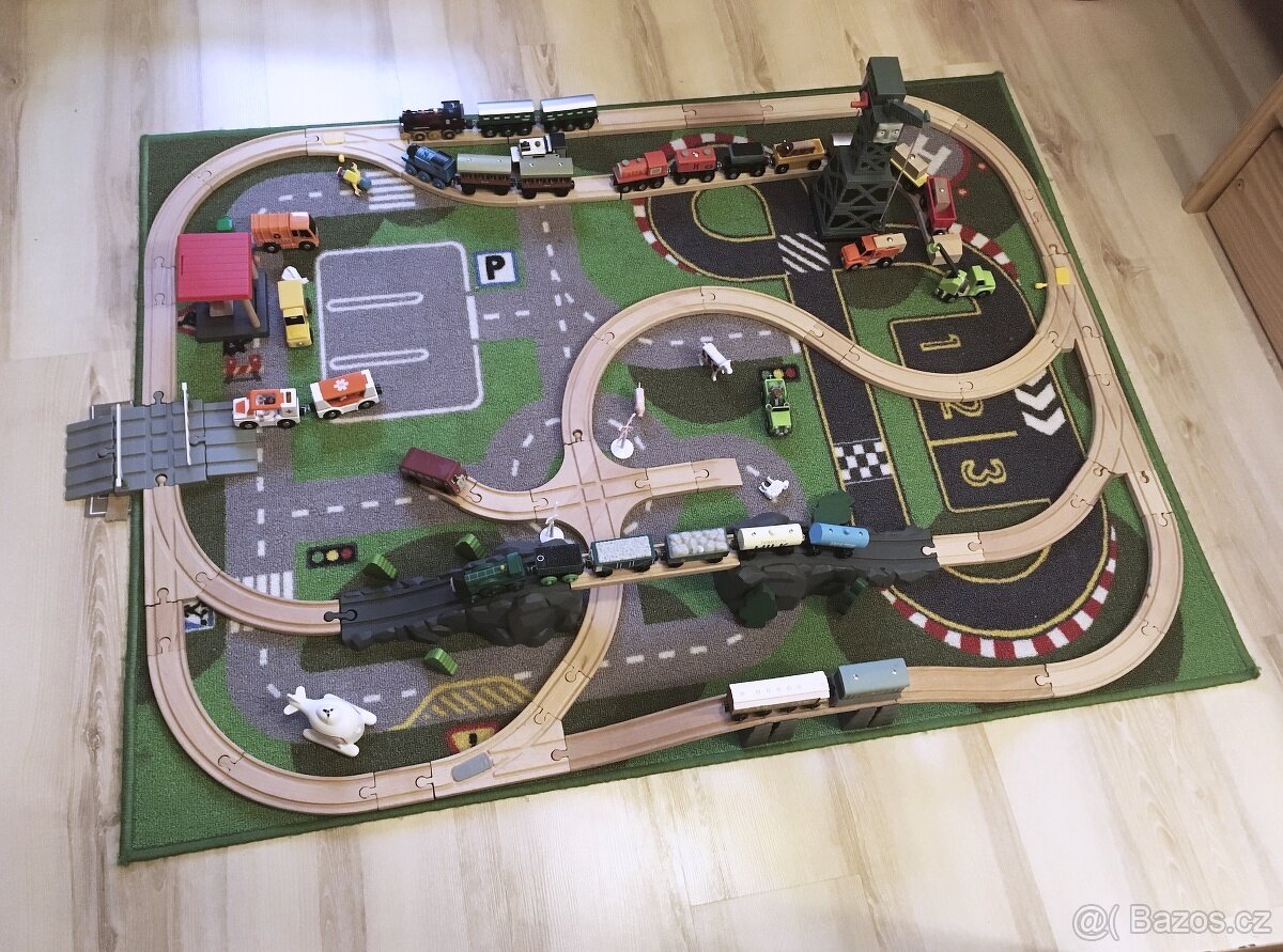 dřevěný vlak, dráha, Playtive, mašinka Tomáš