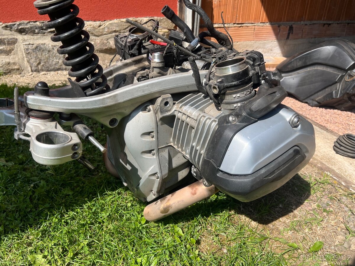 BMW RT 1200 R r.v. 2014 Náhradní díly