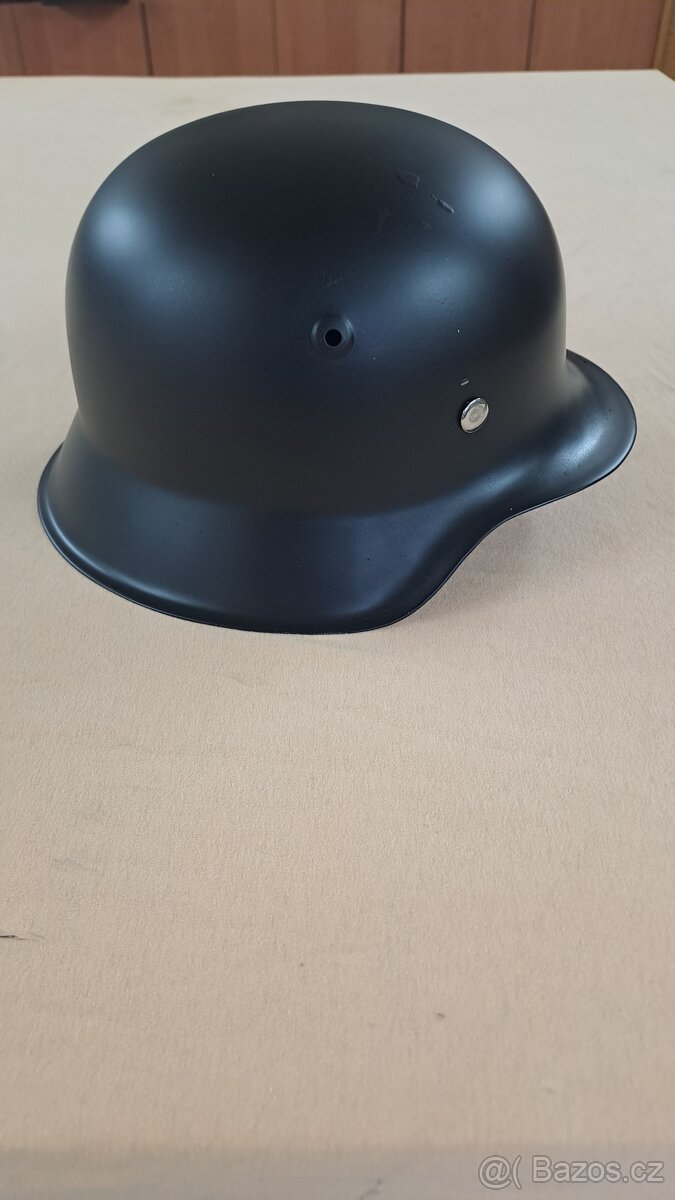 kovová Německa helma replika na chopper