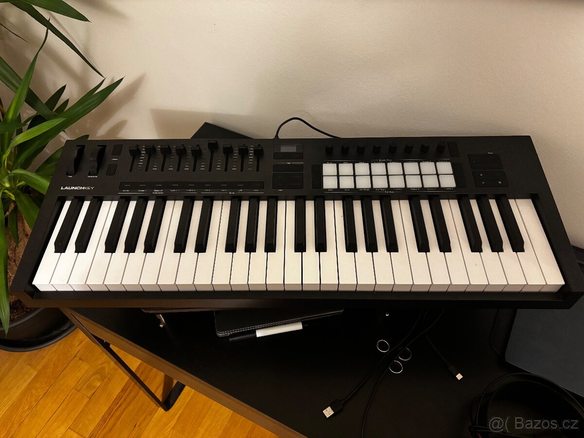 Novation Launchkey MK4 49