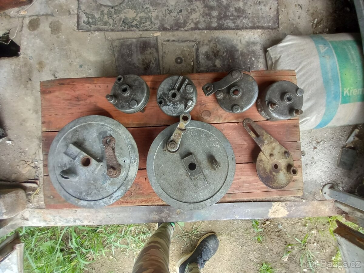 Brzdové štíty Jawa čz