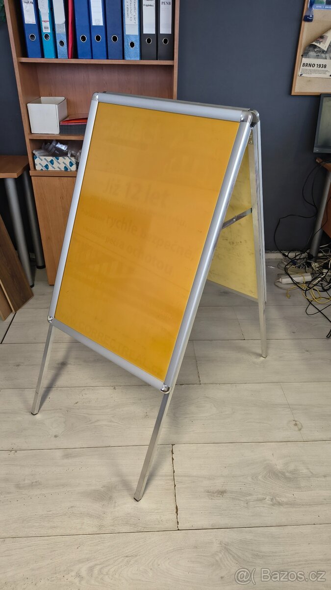 Reklamní stojan "áčko"