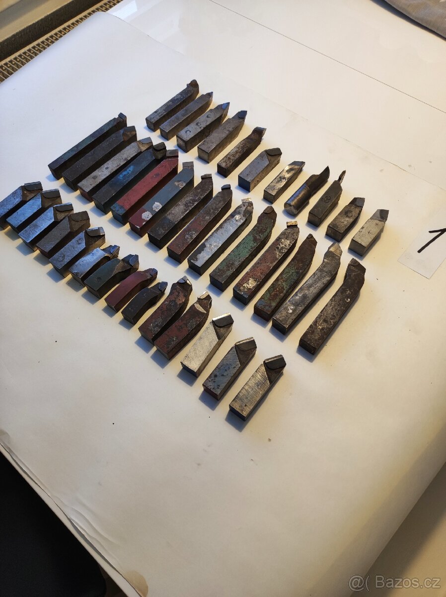 Soustružnické nože