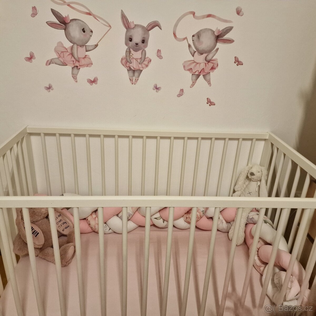 Dětská postýlka s matrací