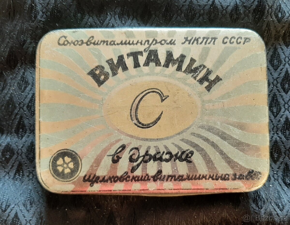 Sovětská retro plechovka