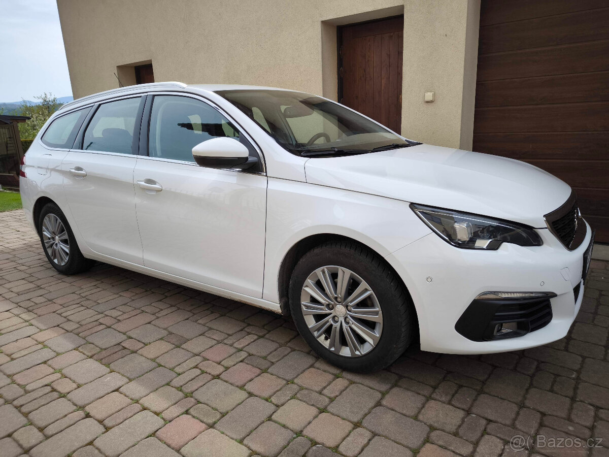 308 1.5hdi 96 kw, Allure, max výbava, nové v Cz 10/2019