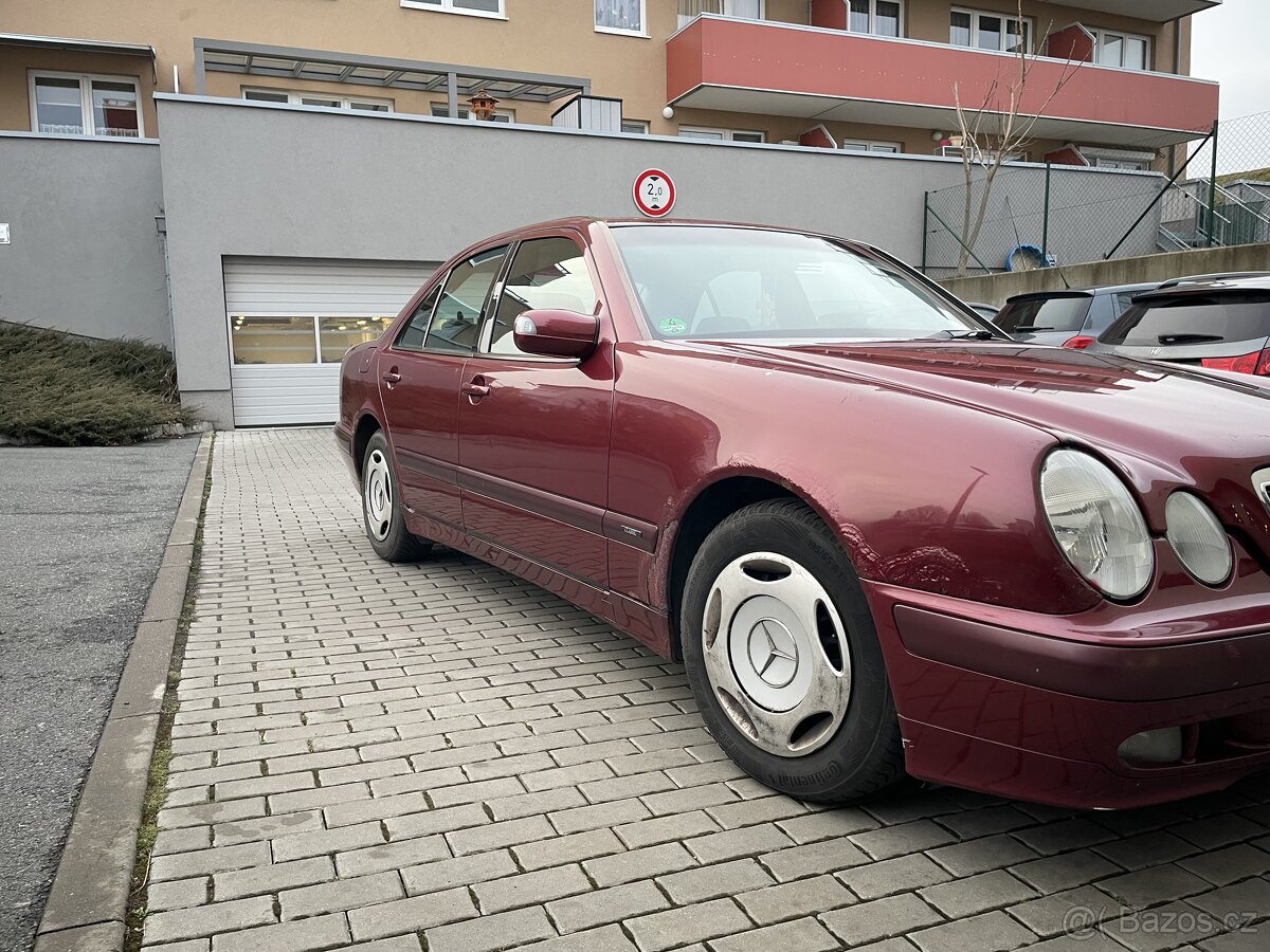 W210e 240 automat