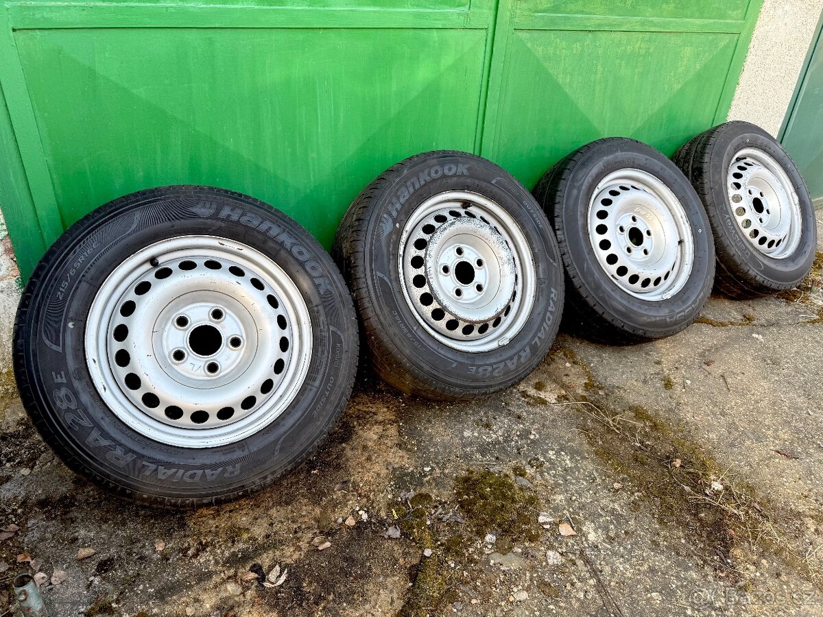 VW Transporter Multivan T5-letní kola 215/65/16C